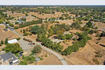 7270 Summerwood Lane, Vacaville, CA 95688 - Photo 44
