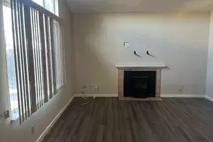 976 McCoy Creek Cir, Suisun City, CA 94585 - Photo 2