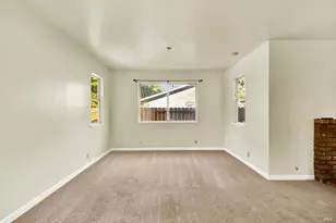 518 Crestview Dr, Vacaville, CA 95688 - Photo 8