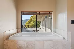 888 Watson Rd, Ukiah, CA 95482 - Photo 22
