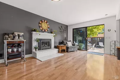 296 W Thomson Avenue, Sonoma, CA 95476 - Photo 8