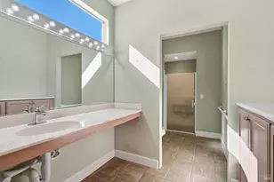 101 Clover Springs Dr, Cloverdale, CA 95425 - Photo 22