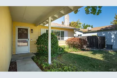 2257 Ross Place, Fairfield, CA 94533 - Photo 4