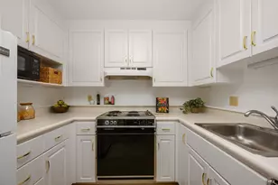 100 Thorndale Dr, San Rafael, CA 94903 - Photo 10