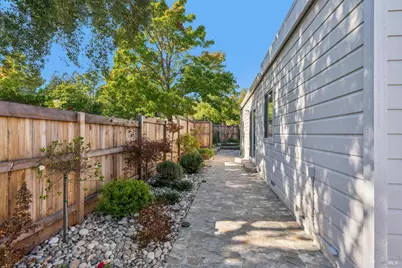 823 Crocus Drive, Sonoma, CA 95476 - Photo 8