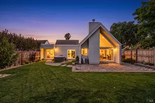 823 Crocus Dr, Sonoma, CA 95476 - Photo 36