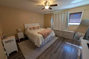 126 S E St, Santa Rosa, CA 95404 - Photo 4