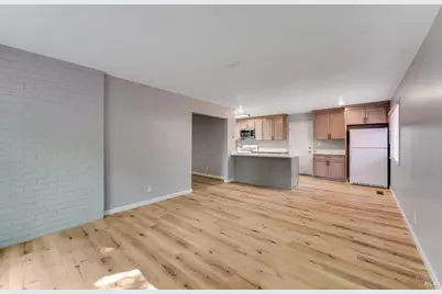 4960 Snark Avenue, Santa Rosa, CA 95409 - Photo 2