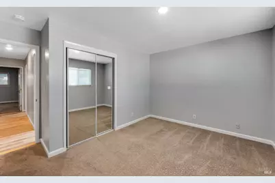 4960 Snark Avenue, Santa Rosa, CA 95409 - Photo 14