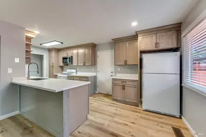 4960 Snark Avenue, Santa Rosa, CA 95409 - Photo 4
