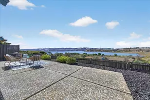 1528 London Cir, Benicia, CA 94510 - Photo 16