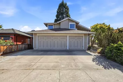 914 Buckingham Drive, Windsor, CA 95492 - Photo 2
