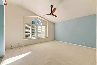 914 Buckingham Drive, Windsor, CA 95492 - Photo 28