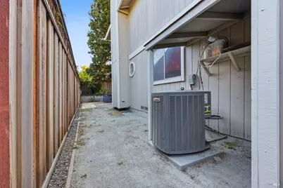 914 Buckingham Drive, Windsor, CA 95492 - Photo 56