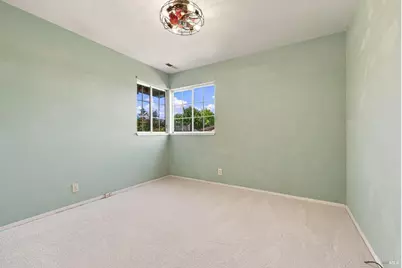 914 Buckingham Drive, Windsor, CA 95492 - Photo 36