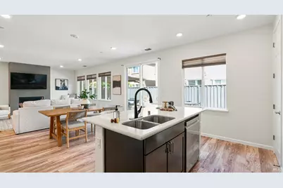 5530 Kennedy Place, Rohnert Park, CA 94928 - Photo 14