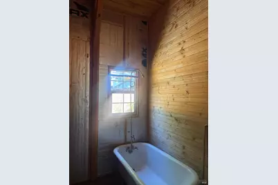 37600 N Hwy 101, Laytonville, CA 95454 - Photo 16