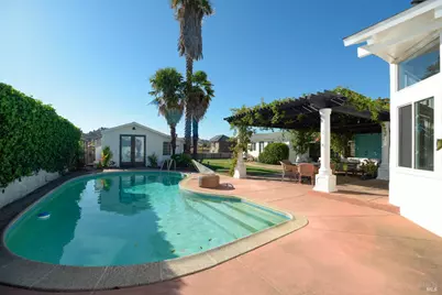 109 Vendola Drive, San Rafael, CA 94903 - Photo 4
