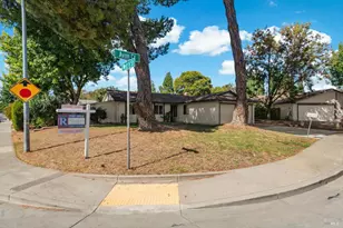 805 Avon Ct, Dixon, CA 95620 - Photo 6
