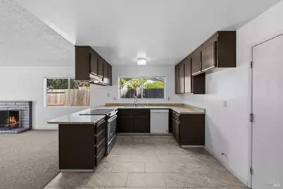 805 Avon Court, Dixon, CA 95620 - Photo 18