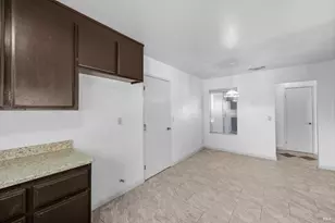 805 Avon Ct, Dixon, CA 95620 - Photo 24