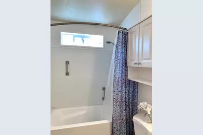 2130 Redwood Highway #E19, Greenbrae, CA 94904 - Photo 12