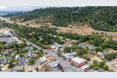21015 Geyserville Avenue, Geyserville, CA 95441 - Photo 36