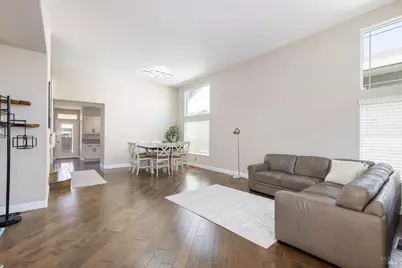 8119 Luisa Way, Windsor, CA 95492 - Photo 6