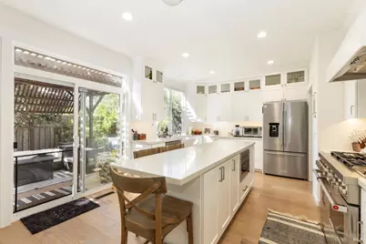 9119 Saint James Place, Windsor, CA 95492 - Photo 6