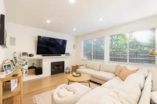 9119 St James Pl, Windsor, CA 95492 - Photo 14