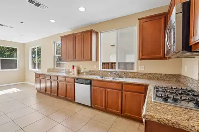 107 Primivito Court, Vacaville, CA 95687 - Photo 10