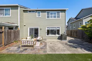 247 Clearpointe Dr, Vallejo, CA 94591 - Photo 14