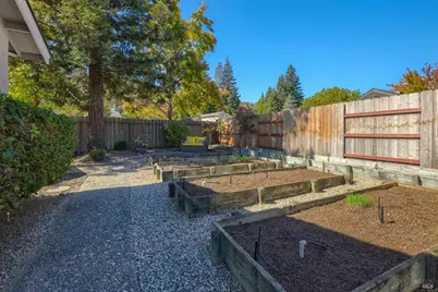 166 Vista View Drive, Vacaville, CA 95688 - Photo 48