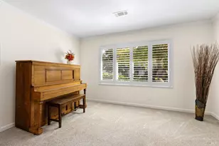 166 Vista View Dr, Vacaville, CA 95688 - Photo 10