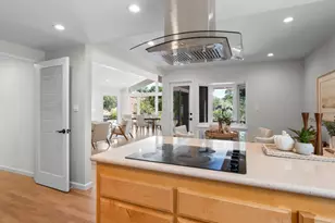 212 San Marino Dr, San Rafael, CA 94901 - Photo 24