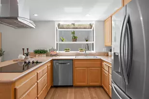 212 San Marino Dr, San Rafael, CA 94901 - Photo 22