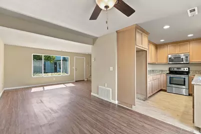377 Wall Place, Santa Rosa, CA 95401 - Photo 8