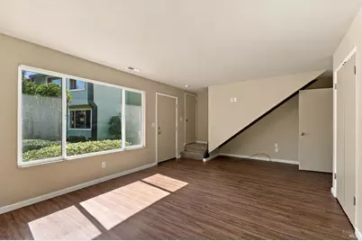 377 Wall Place, Santa Rosa, CA 95401 - Photo 4