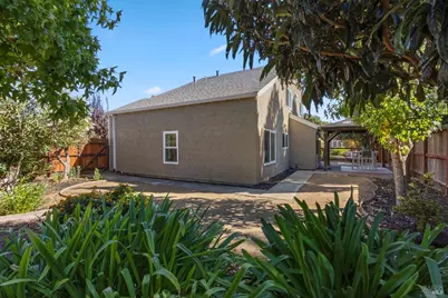 645 Snapdragon Place, Benicia, CA 94510 - Photo 46