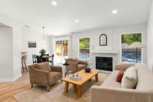 9514 Lazy Creek Dr, Windsor, CA 95492 - Photo 2