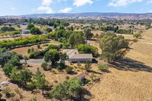 7829 Tres Ranchos Ln, Vacaville, CA 95688 - Photo 4