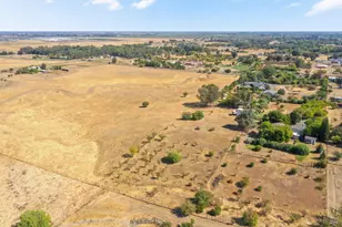 7829 Tres Ranchos Ln, Vacaville, CA 95688 - Photo 12