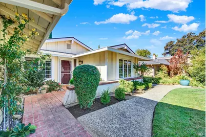 262 N Alamo Drive, Vacaville, CA 95688 - Photo 12