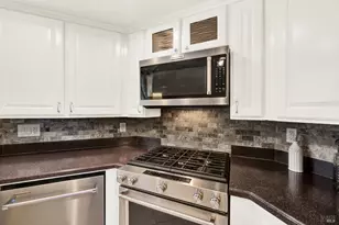262 N Alamo Dr, Vacaville, CA 95688 - Photo 24