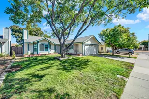 279 Park Ln, Vacaville, CA 95687 - Photo 4