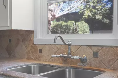 214 Gilbert Drive, Santa Rosa, CA 95405 - Photo 14