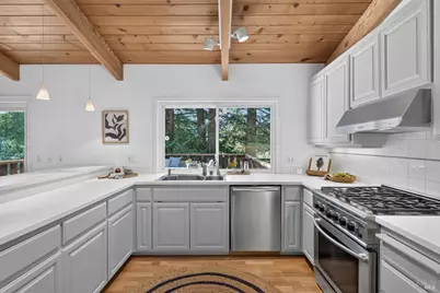 25 Elm Avenue, Kentfield, CA 94904 - Photo 12