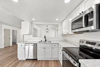 120 Olympic Circle, Vacaville, CA 95687 - Photo 12