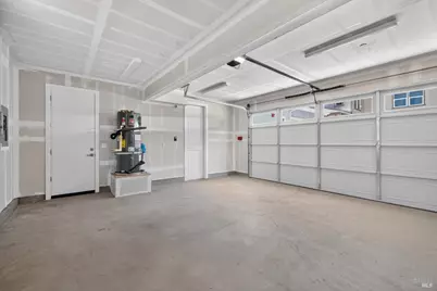 2442 Linwood Avenue, Santa Rosa, CA 95404 - Photo 22