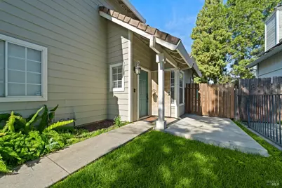 526 Regency Circle, Vacaville, CA 95687 - Photo 4